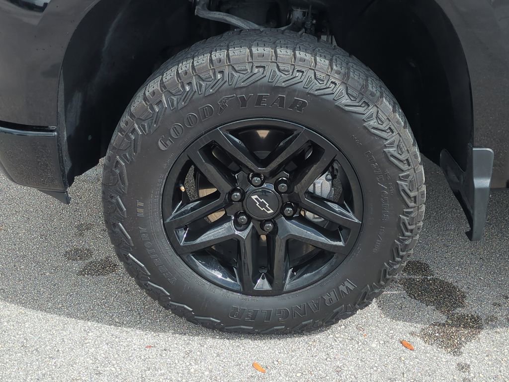 Used 2024 Chevrolet Silverado 1500 LT Trail Boss w/ LT Trail Boss Premium Package image 12