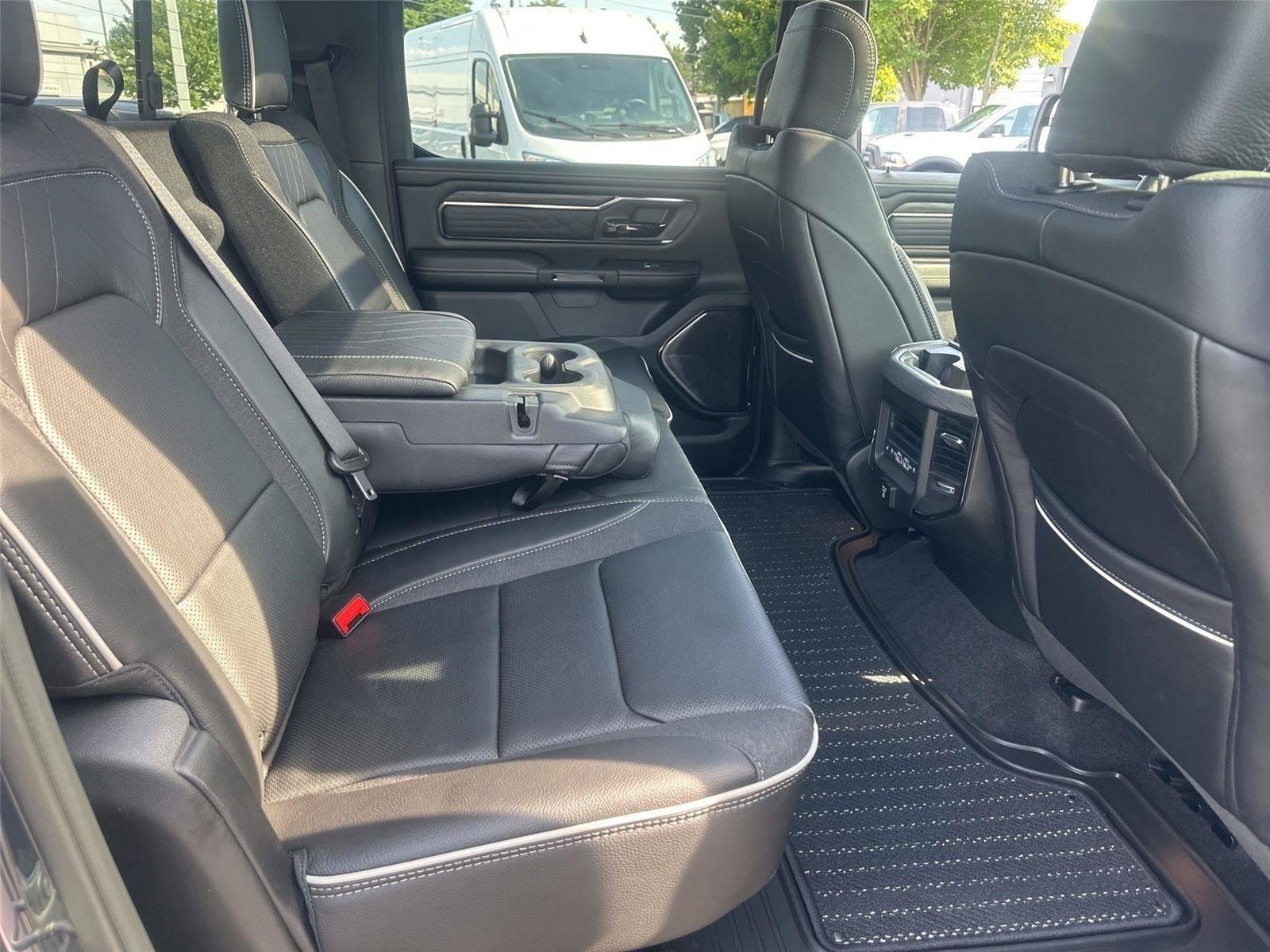 Used 2026 RAM 1500 Limited AWD/4WD image 19