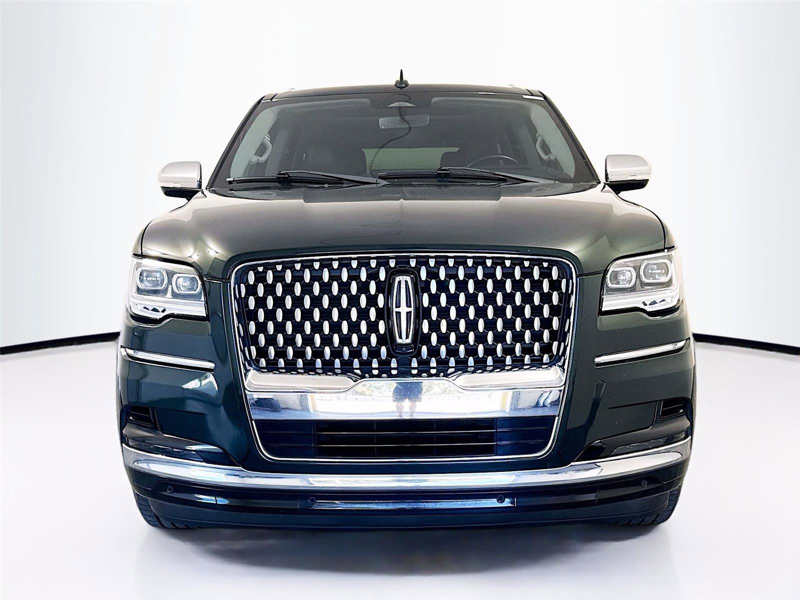 Used 2022 Lincoln Navigator L Black Label AWD/4WD image 33