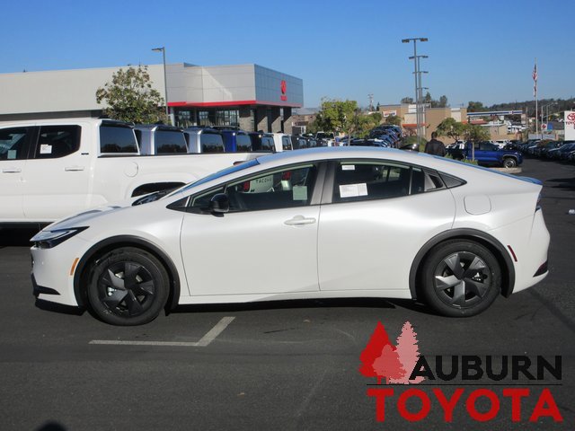 New 2026 Toyota Prius Plug-In Hybrid image 5
