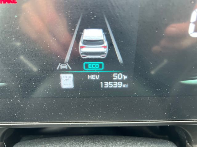 Used 2025 Kia Sportage X-Line image 25