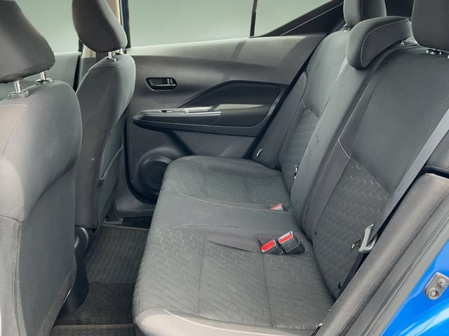 Used 2022 Nissan Kicks S FWD image 13