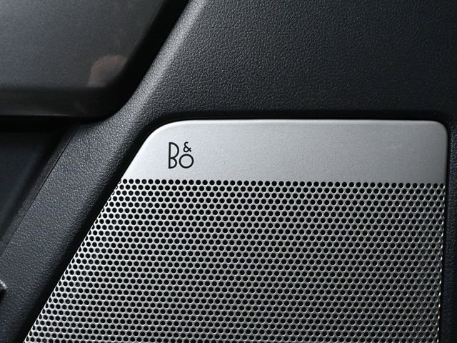 Used 2022 Ford F150 Lariat w/ Equipment Group 502A High image 23