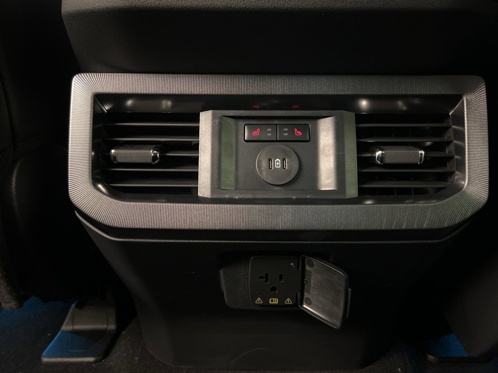 New 2025 Ford F350 Platinum w/ Snow Plow Prep Package image 37