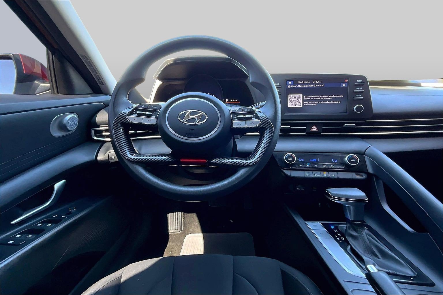 Used 2021 Hyundai Elantra SEL FWD image 5