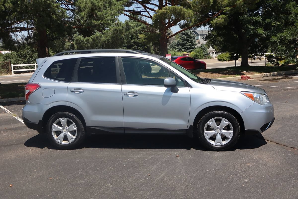 Used 2015 Subaru Forester 2.5i Limited AWD/4WD image 3
