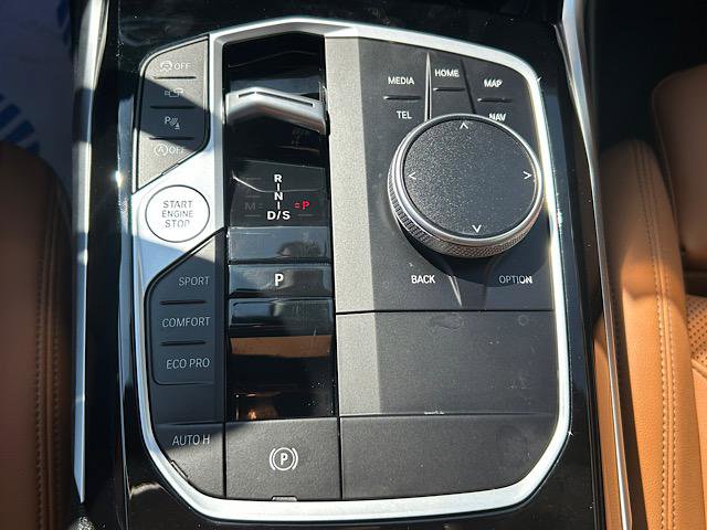 Certified 2024 BMW 230i xDrive Coupe image 28