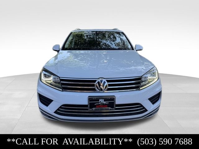 Used 2015 Volkswagen Touareg Sport AWD/4WD image 2