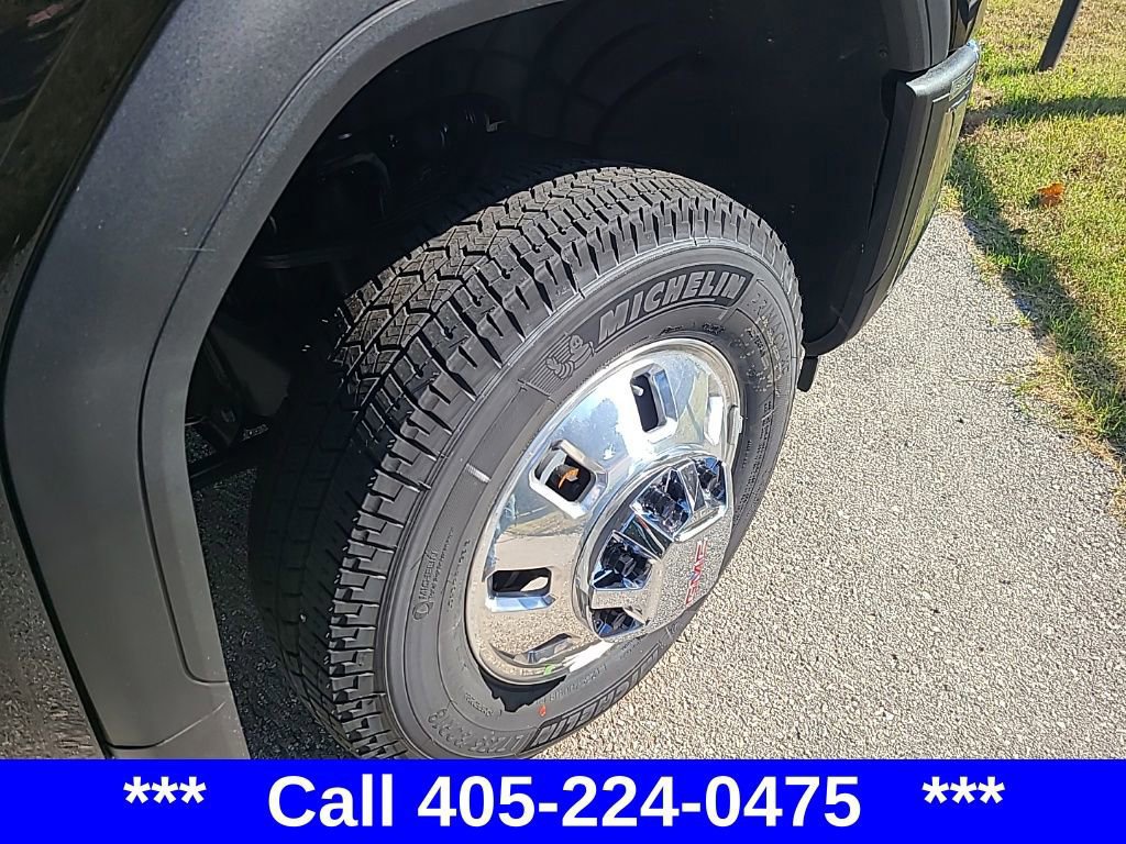 New 2026 GMC Sierra 3500 Pro w/ 1SA Pro Safety Plus Package image 21