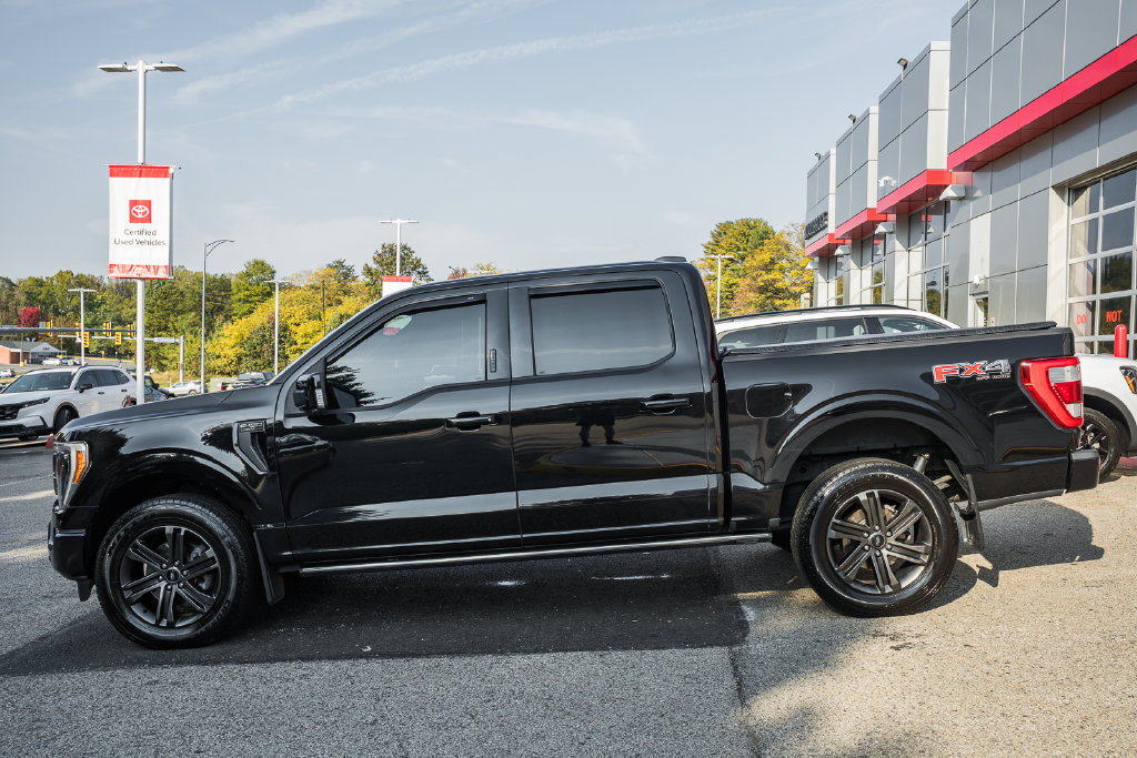 Used 2022 Ford F150 Lariat w/ Equipment Group 502A High AWD/4WD image 4