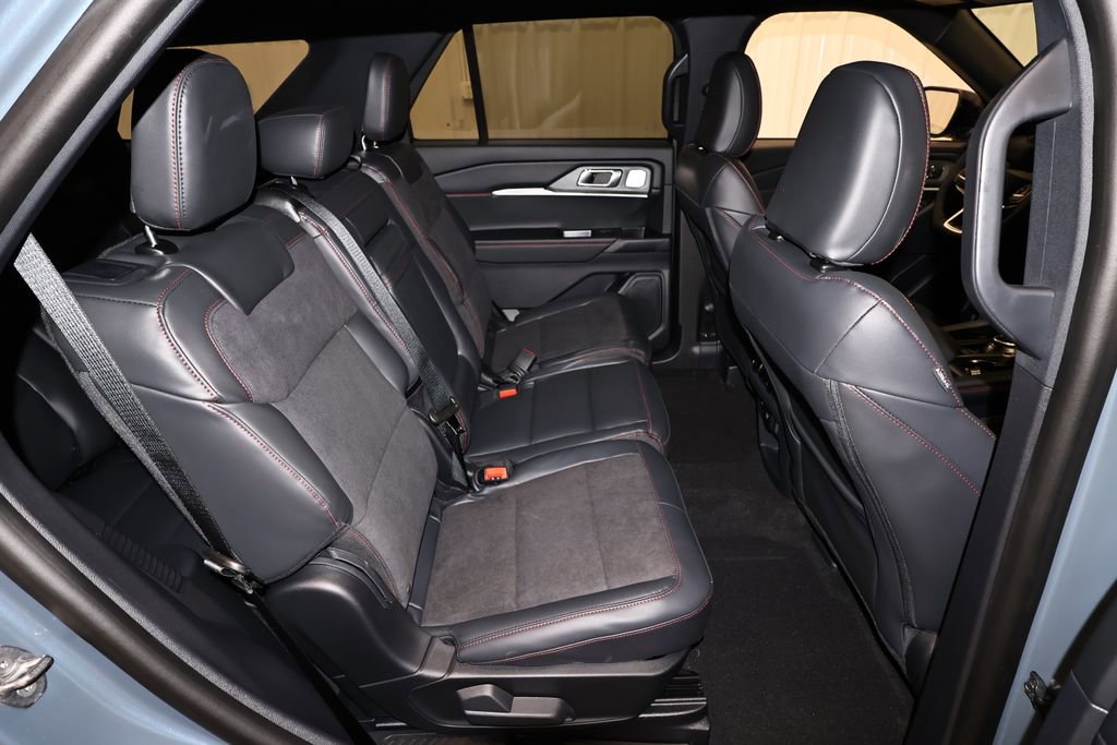 New 2026 Ford Explorer ST image 18