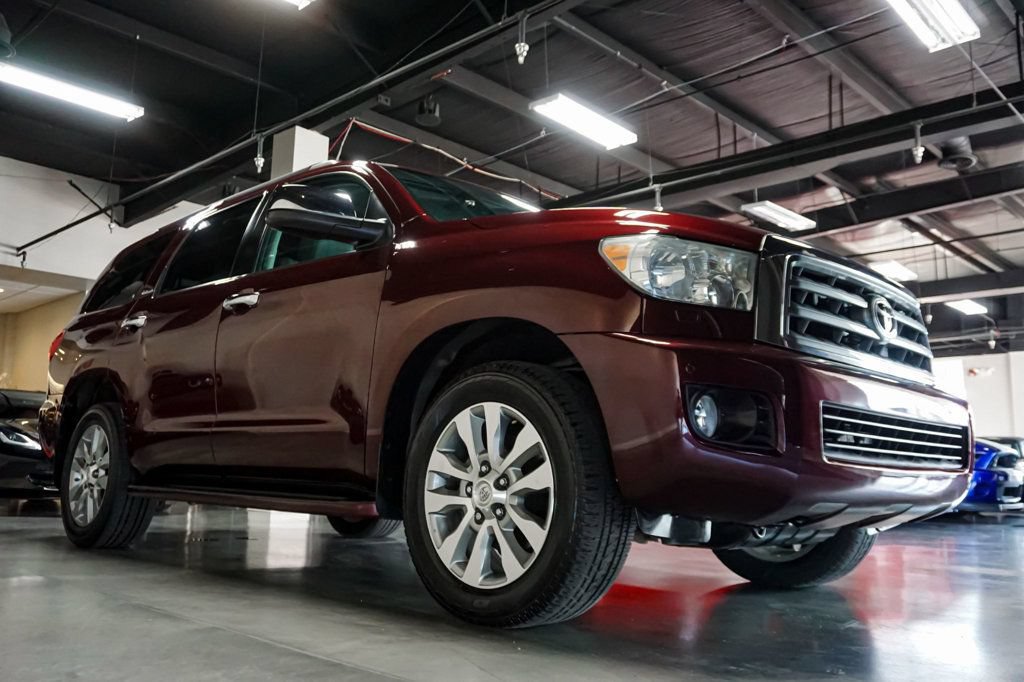 Used 2010 Toyota Sequoia Limited AWD/4WD image 2