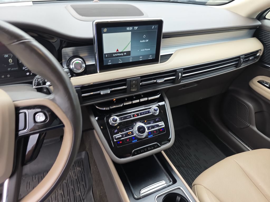 Used 2020 Lincoln Corsair FWD w/ Premium Package image 30