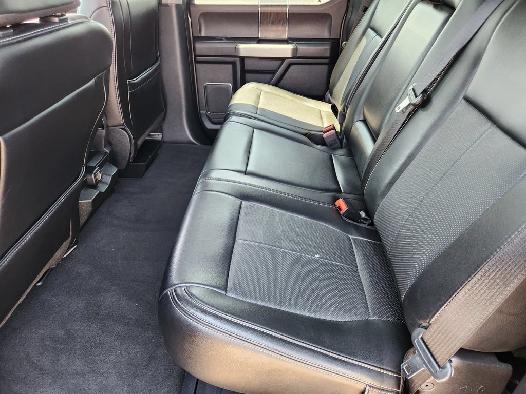 Used 2021 Ford F250 Lariat w/ Lariat Value Package AWD/4WD image 14