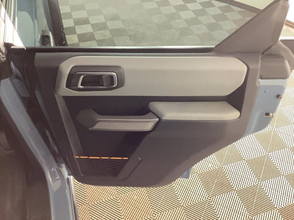 Used 2022 Ford Bronco Badlands image 10