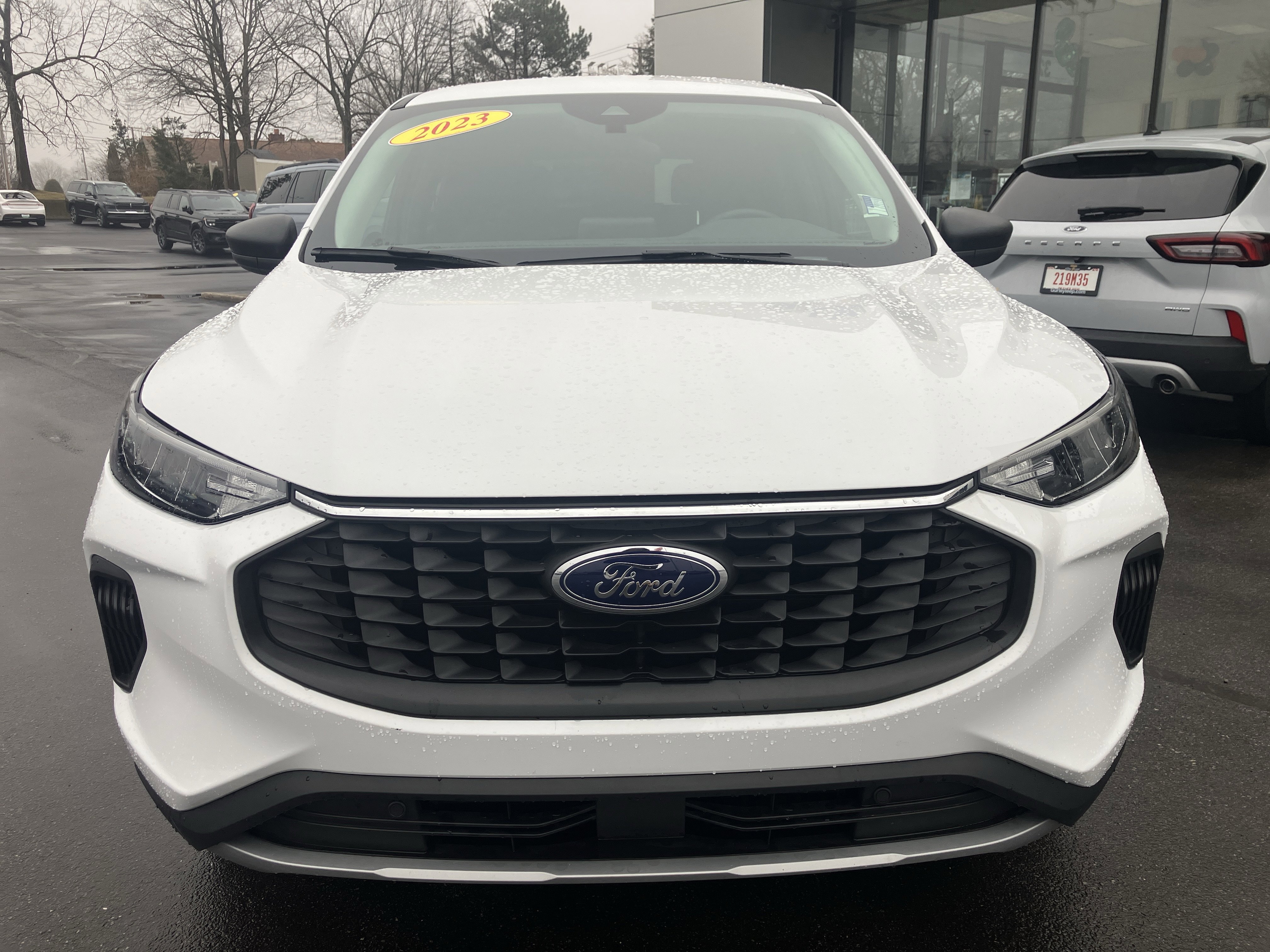 Used 2023 Ford Escape Active image 2