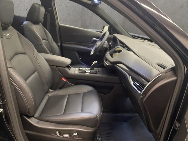 Used 2023 Cadillac XT4 Sport AWD/4WD image 21