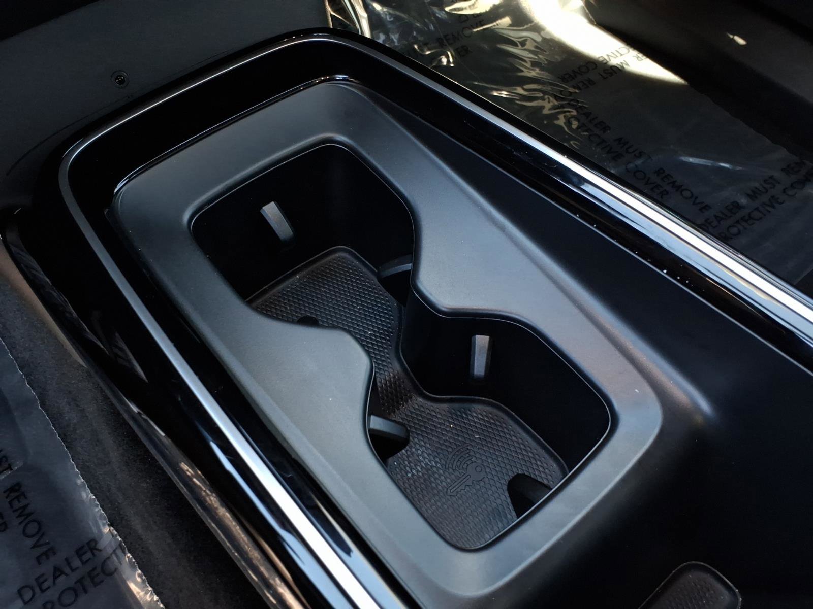 Certified 2025 Volkswagen ID.4 Pro S w/ ID.4 Black Package image 30