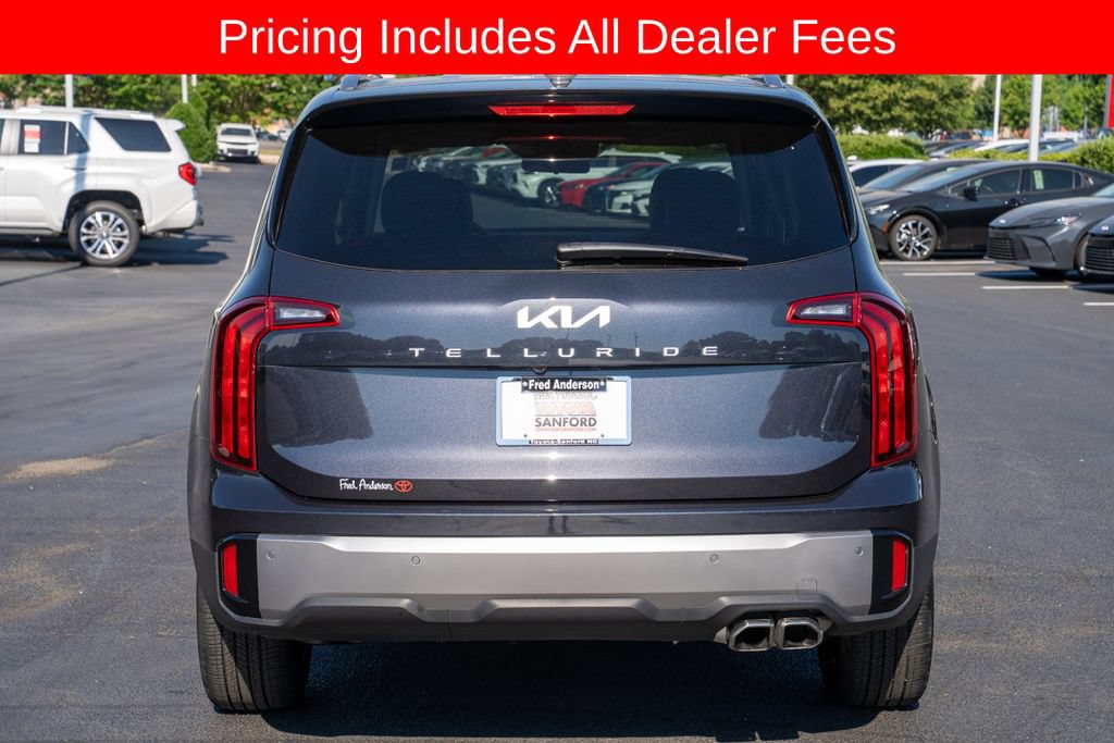 Used 2025 Kia Telluride S FWD image 4