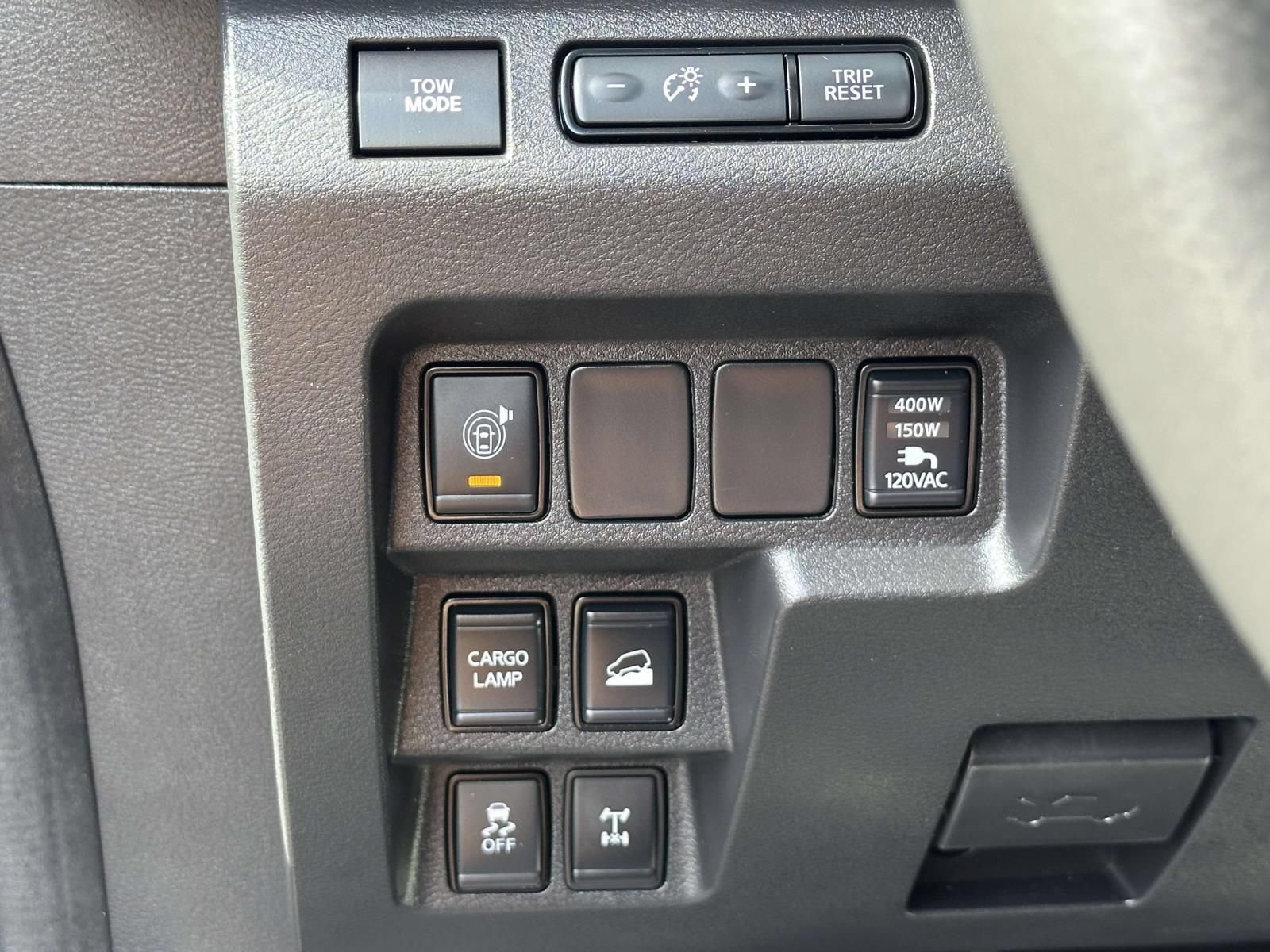 Used 2023 Nissan Frontier PRO-4X w/ Pro-4X Premium Package AWD/4WD image 16