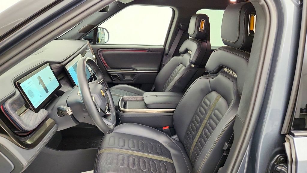 Used 2022 Rivian R1T Adventure AWD/4WD image 20