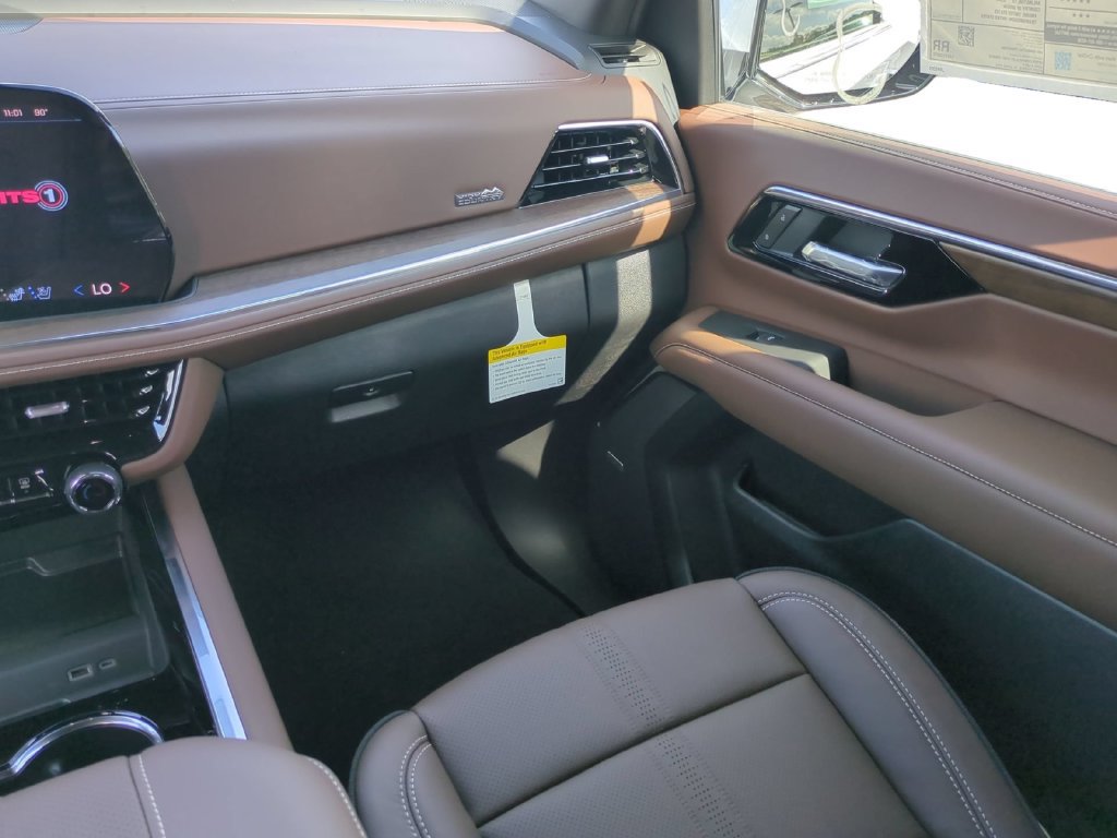 New 2026 Chevrolet Tahoe High Country RWD image 17