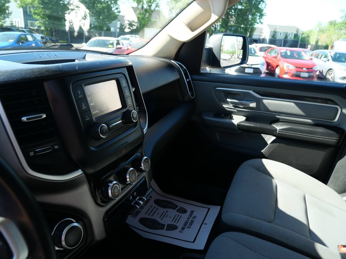Used 2019 RAM 1500 Big Horn AWD/4WD image 13