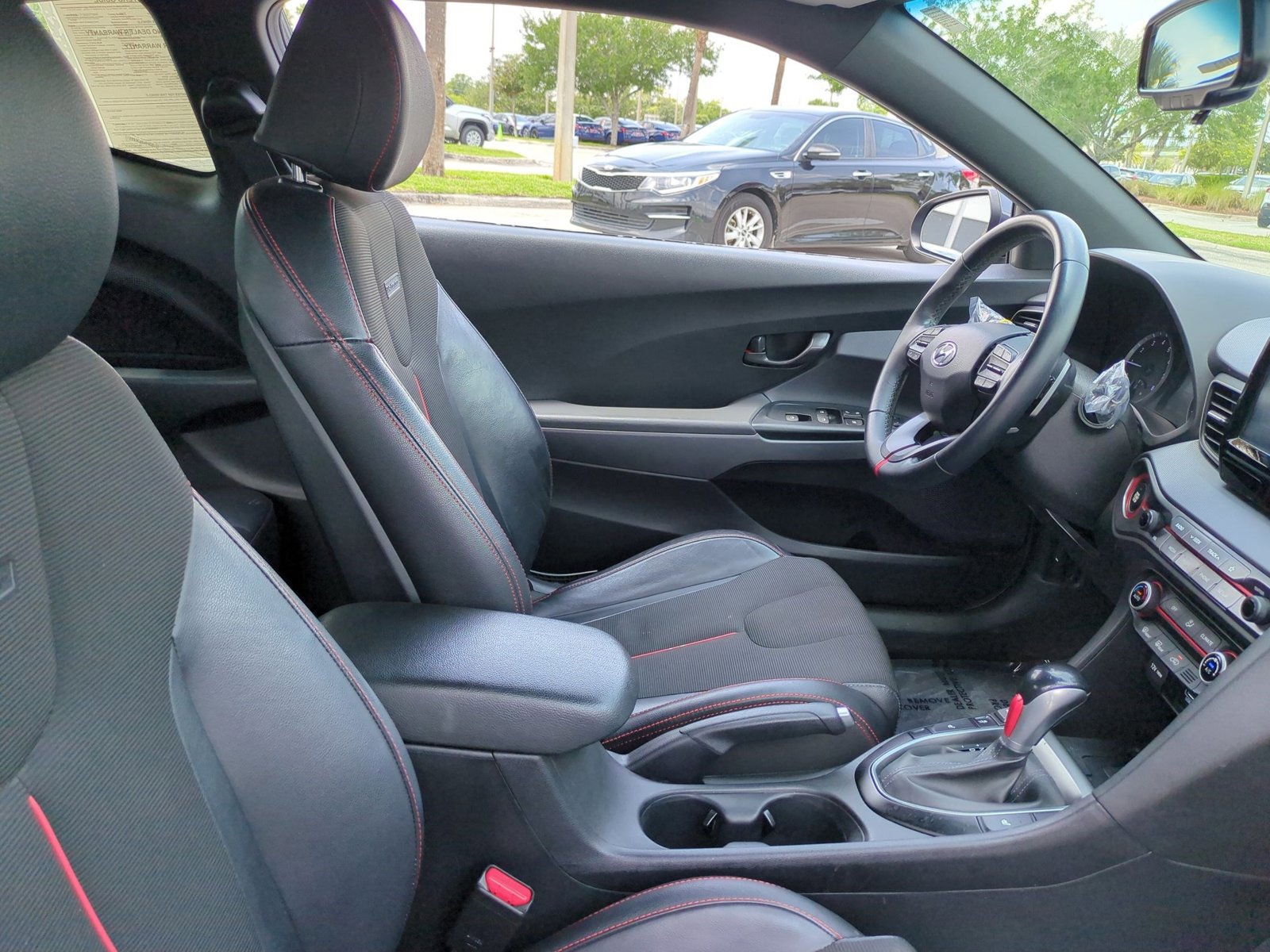 Used 2020 Hyundai Veloster 2.0 Premium FWD image 19