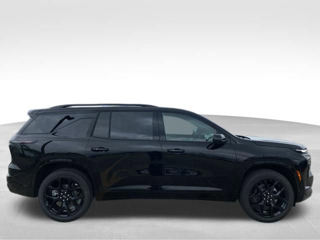 New 2026 Chevrolet Traverse RS w/ LPO, Floor Liner Package FWD image 4