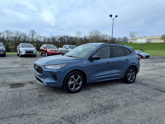 Used 2023 Ford Escape ST-Line image 31