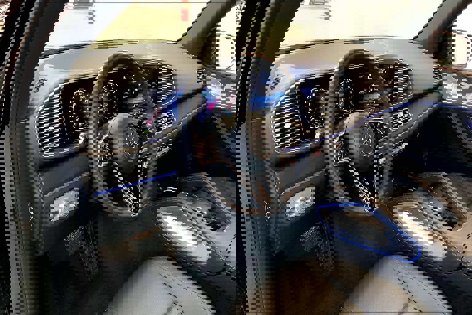 Used 2024 Mercedes-Benz GLE 350 4MATIC image 18