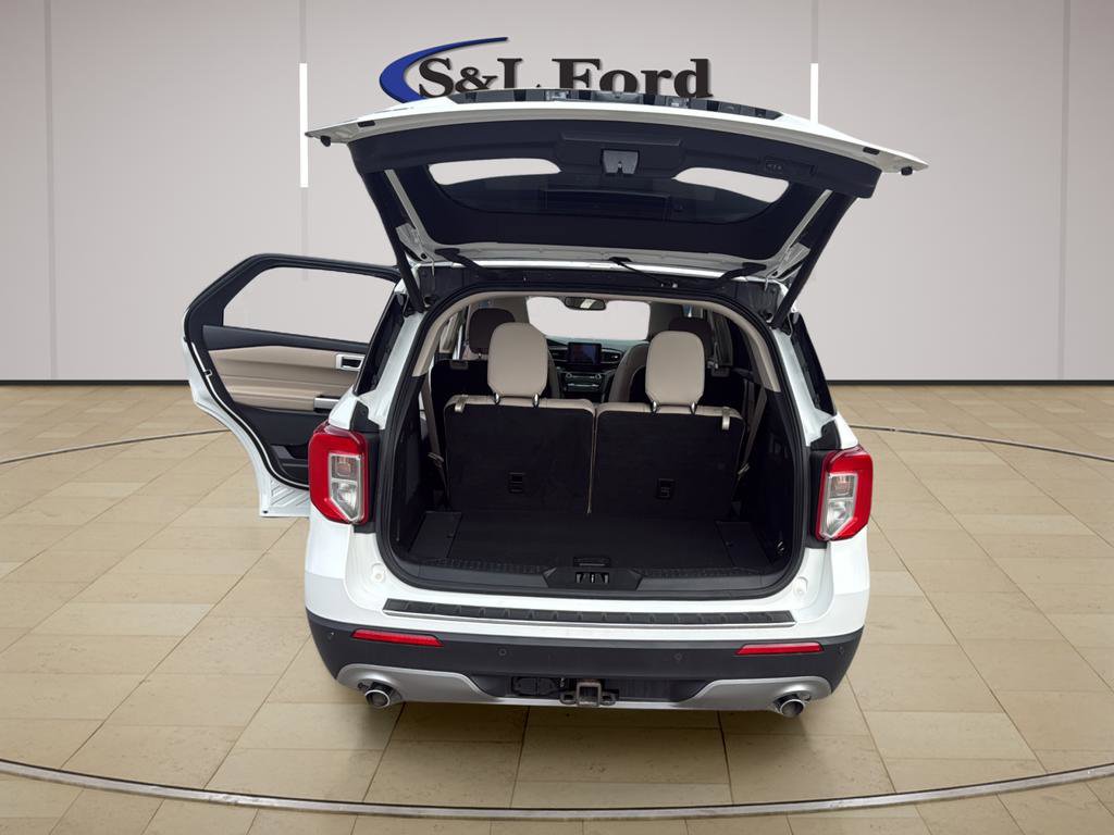 Used 2022 Ford Explorer Limited image 21