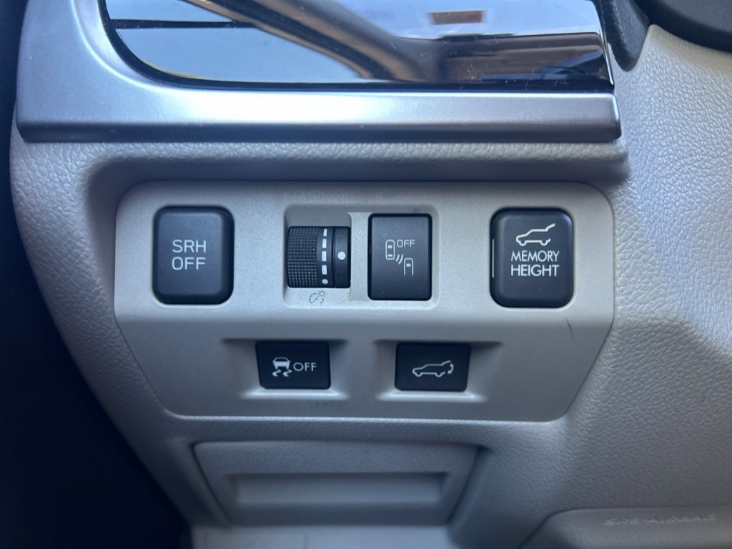 Used 2018 Subaru Forester 2.5i Limited AWD/4WD image 26