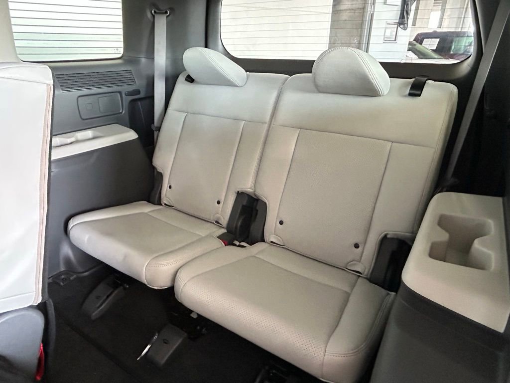 Used 2025 Hyundai Santa Fe SE image 37