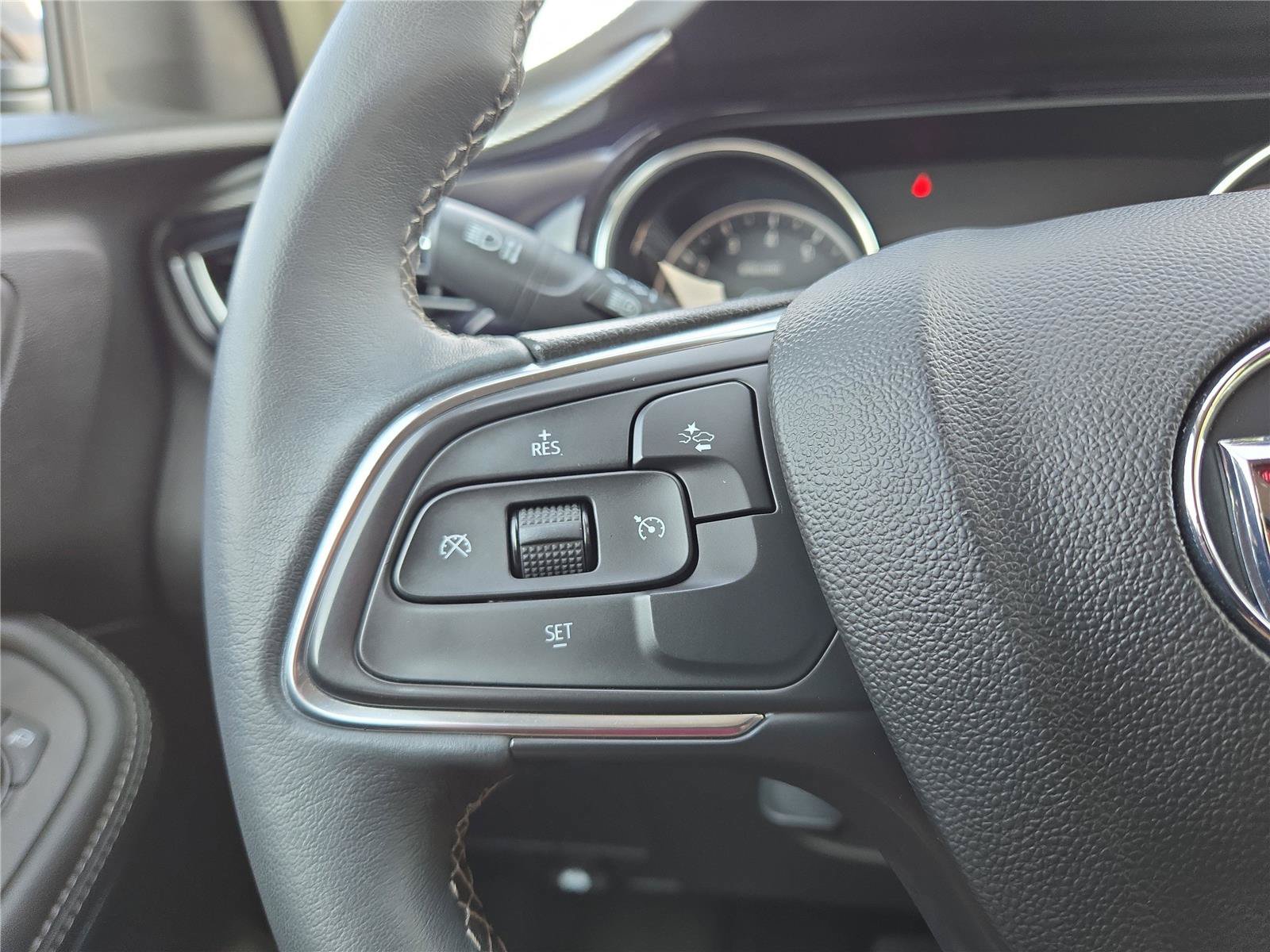 Used 2023 Buick Encore GX Select w/ Sport Touring Package AWD/4WD image 15