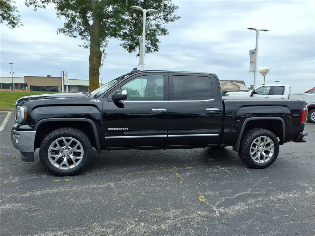 Used 2018 GMC Sierra 1500 SLT w/ SLT Premium Package AWD/4WD image 4