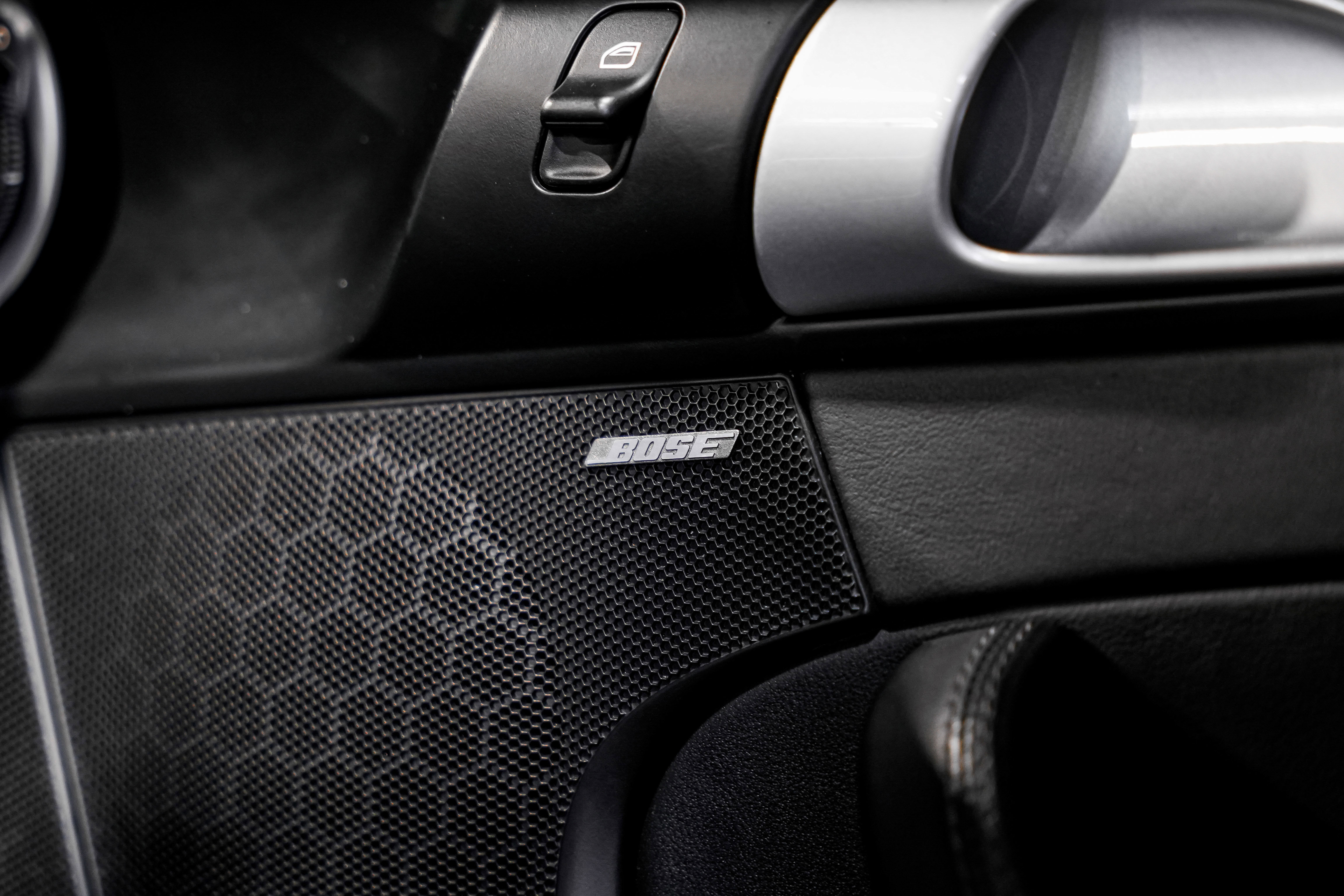 Used 2009 Porsche 911 Carrera S RWD image 14