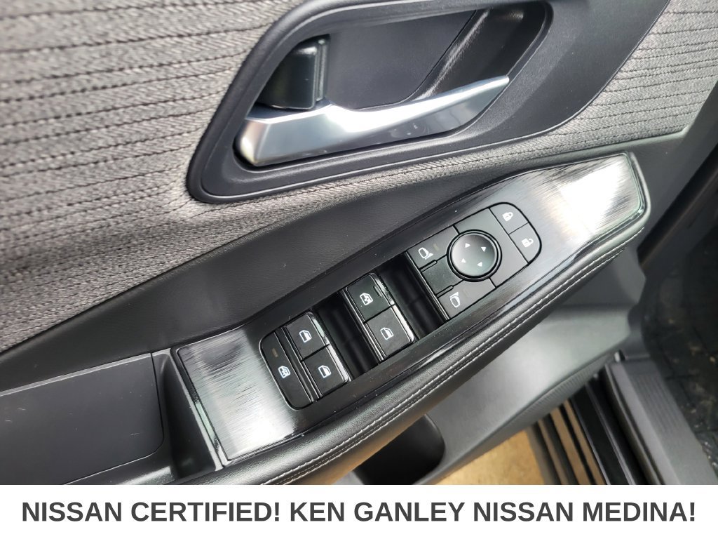 Certified 2023 Nissan Rogue SV AWD/4WD image 37