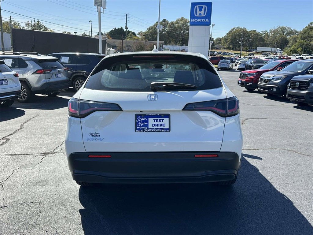 Certified 2025 Honda HR-V LX image 24