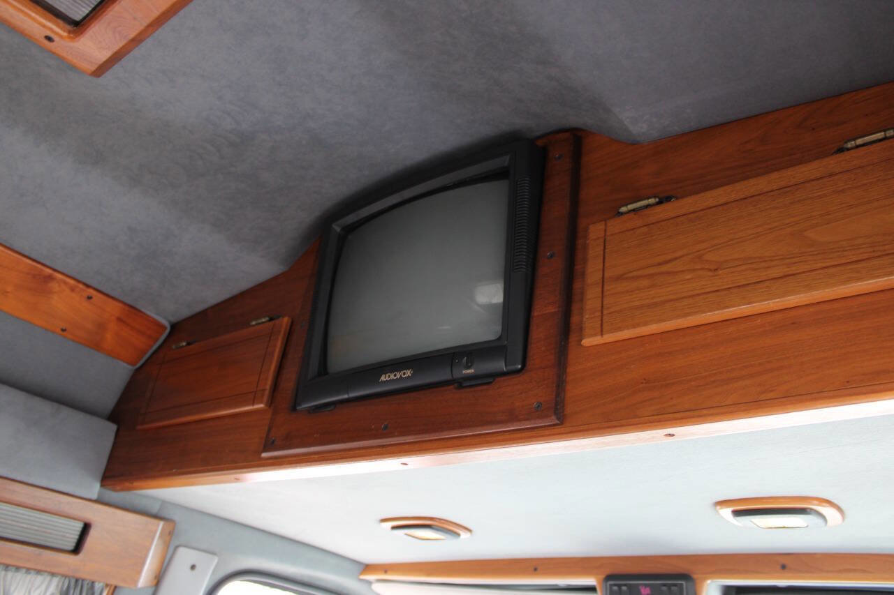 Used 1997 Ford E-150 and Econoline 150 RWD image 17