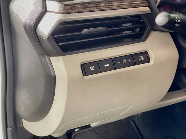 Used 2020 Nissan Altima 2.0 Platinum FWD image 11