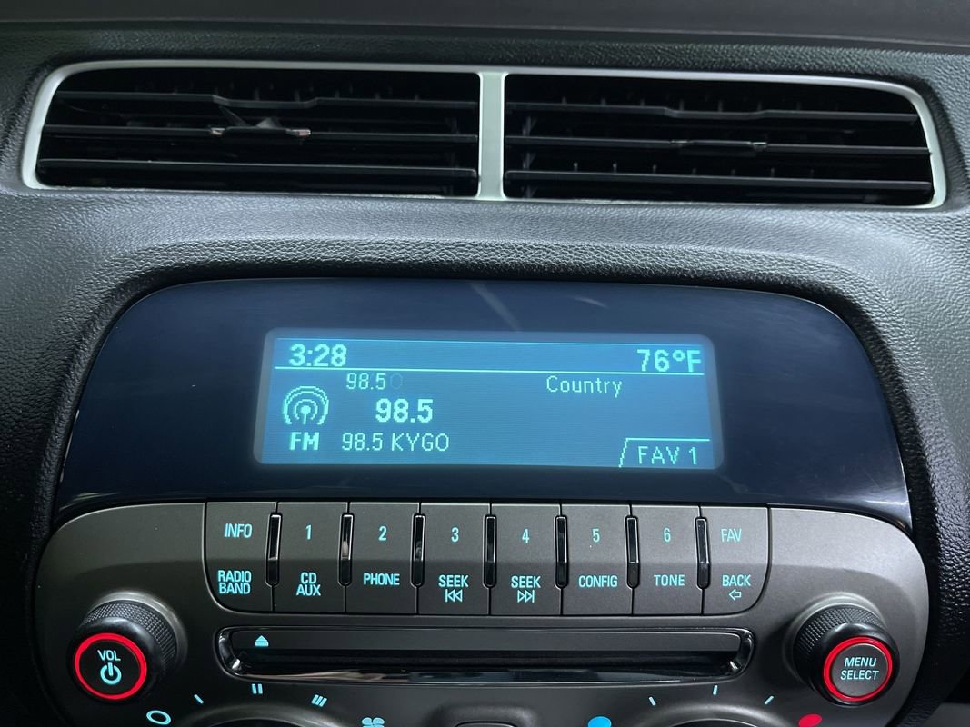 Used 2010 Chevrolet Camaro SS w/ RS Package image 21