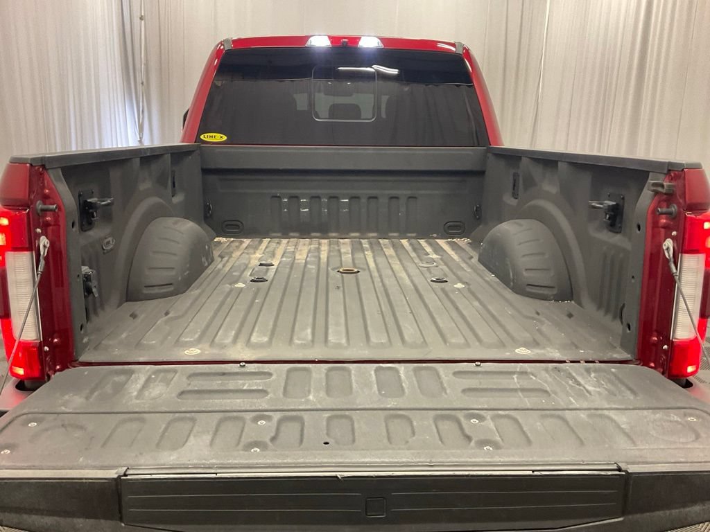 Used 2018 Ford F250 Platinum w/ Platinum Ultimate Package AWD/4WD image 25