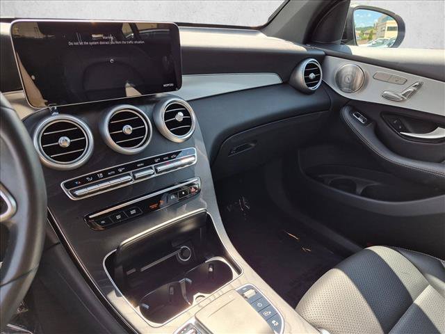 Used 2021 Mercedes-Benz GLC 300 4MATIC image 12