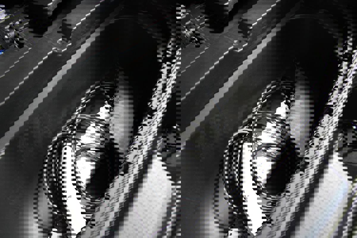 Used 2024 Chevrolet Equinox EV LT image 31