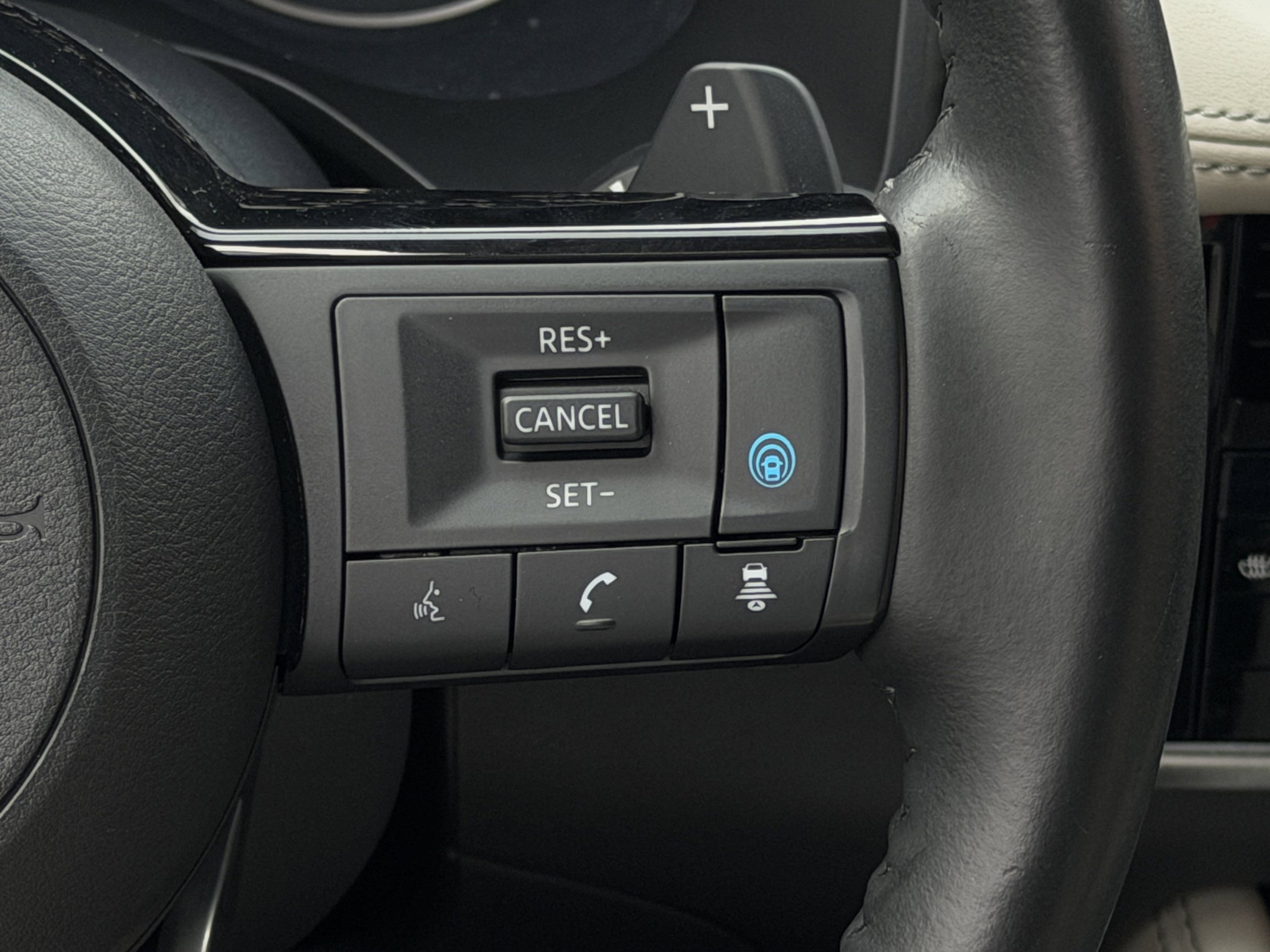 Used 2021 Nissan Rogue SL AWD/4WD image 14