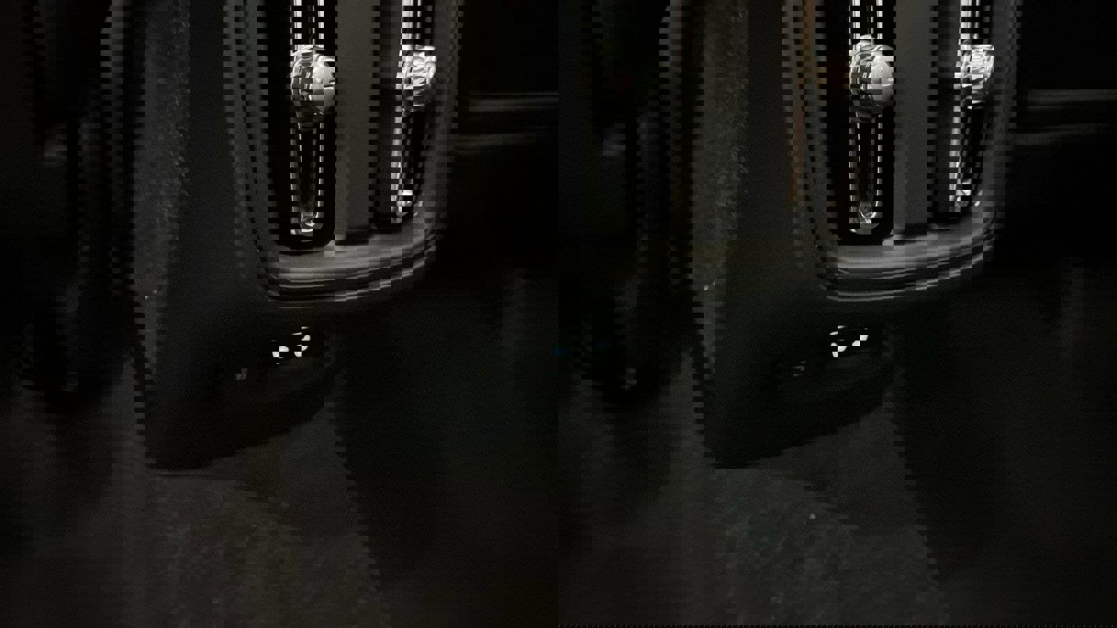 Used 2026 Volvo XC40 B4 Plus w/ Climate Package image 28