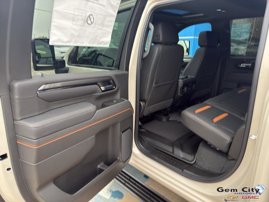 New 2026 GMC Sierra 3500 AT4 w/ AT4 Premium Plus Package image 9