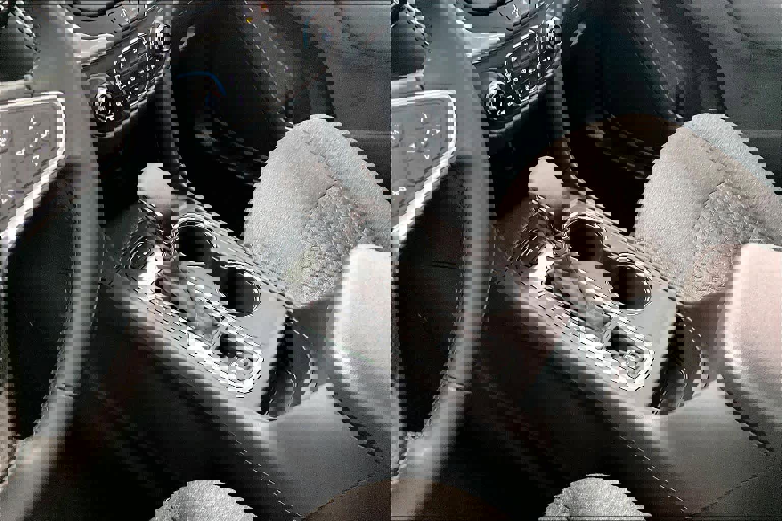 Used 2023 Chevrolet Equinox LT AWD/4WD image 14