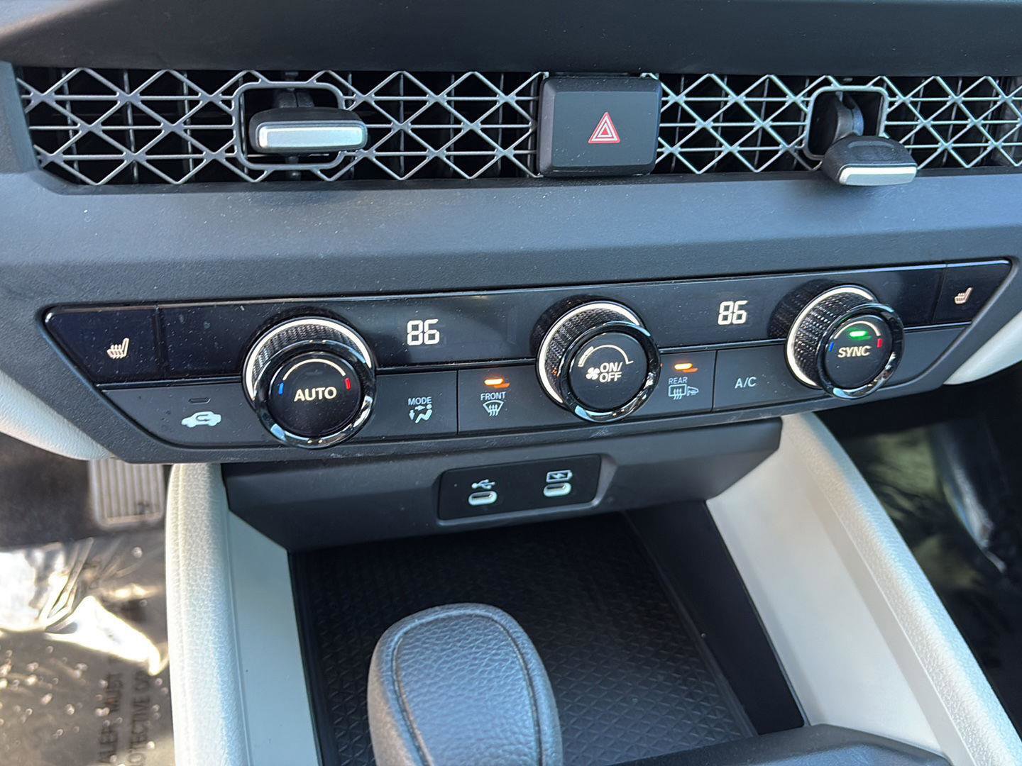 Used 2024 Honda Accord EX image 12